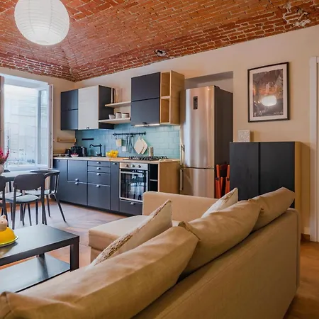 Secret Family Escape - Cozy Arched Flat Τορίνο