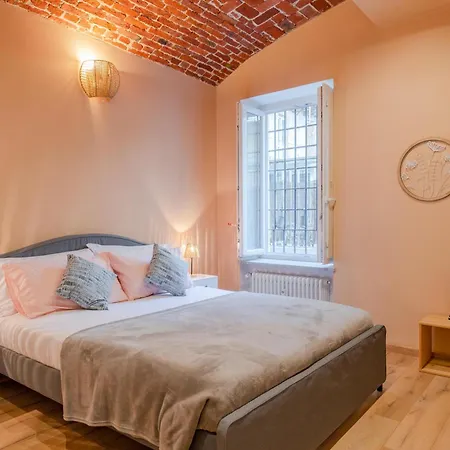 Secret Family Escape - Cozy Arched Flat Apartmán *