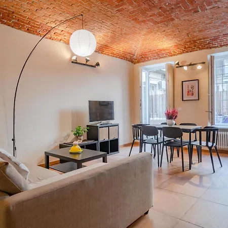 Secret Family Escape - Cozy Arched Flat Διαμέρισμα Τορίνο