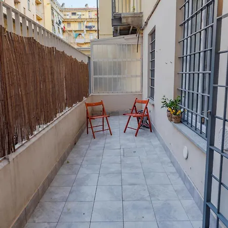 Secret Family Escape - Cozy Arched Flat *