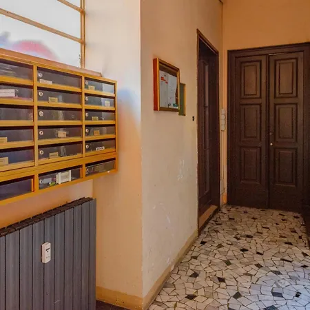 Apartment Secret Family Escape - Cozy Arched Flat *