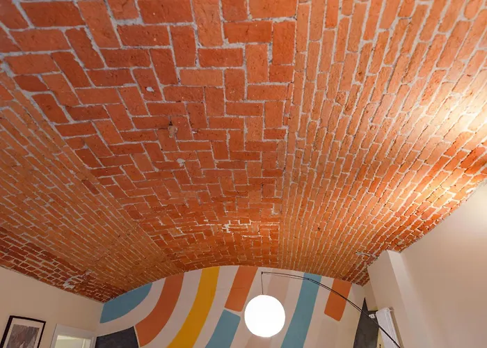Secret Family Escape - Cozy Arched Flat Апартаменты Турин