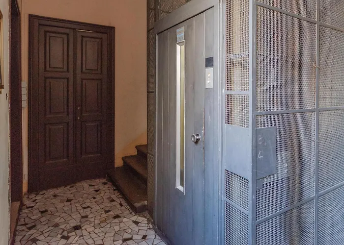 Апартаменты Secret Family Escape - Cozy Arched Flat