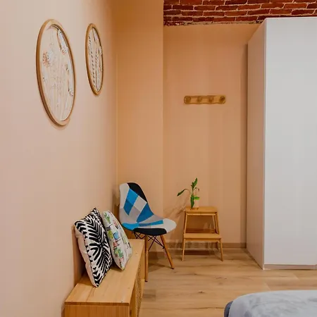 Secret Family Escape - Cozy Arched Flat * 토리노