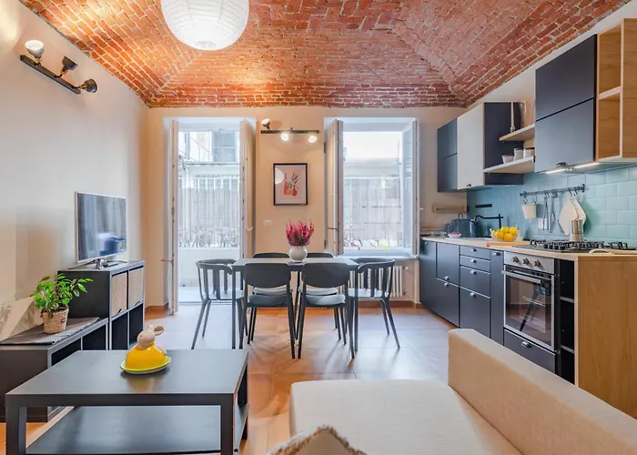 Apartment Secret Family Escape - Cozy Arched Flat *
